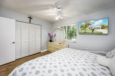 447 Foresta Terrace West Palm Beach FL 33415