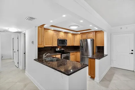 405 N Ocean Boulevard Pompano Beach FL 33062
