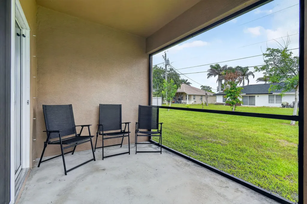 1043 SW California Boulevard Port St Lucie FL 34953
