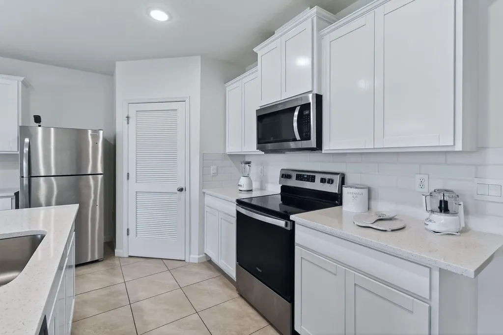 1043 SW California Boulevard Port St Lucie FL 34953