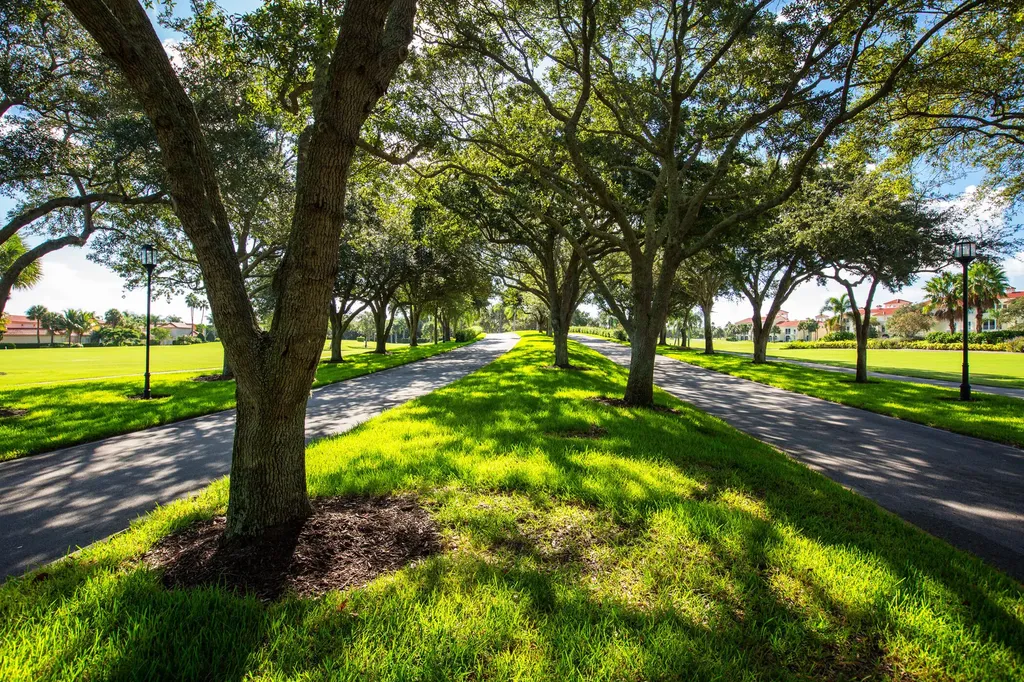 1753 Victoria Circle Vero Beach FL 32967