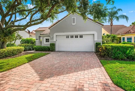 1753 Victoria Circle Vero Beach FL 32967