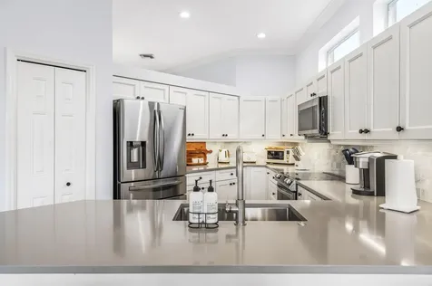1753 Victoria Circle Vero Beach FL 32967