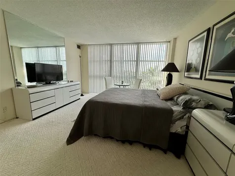 2841 N Ocean Boulevard Fort Lauderdale FL 33308