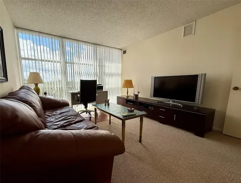 2841 N Ocean Boulevard Fort Lauderdale FL 33308