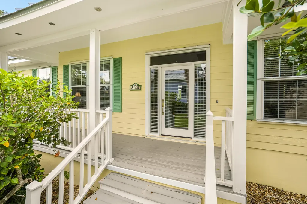 2165 SE 7th Avenue Avenue SE Vero Beach FL 32962
