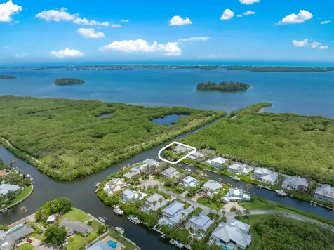 2165 SE 7th Avenue Avenue SE Vero Beach FL 32962