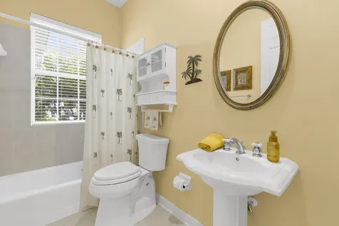 2165 SE 7th Avenue Avenue SE Vero Beach FL 32962