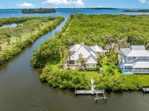 2165 SE 7th Avenue Avenue SE Vero Beach FL 32962