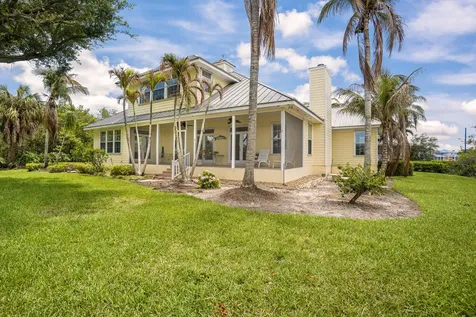 2165 SE 7th Avenue Avenue SE Vero Beach FL 32962