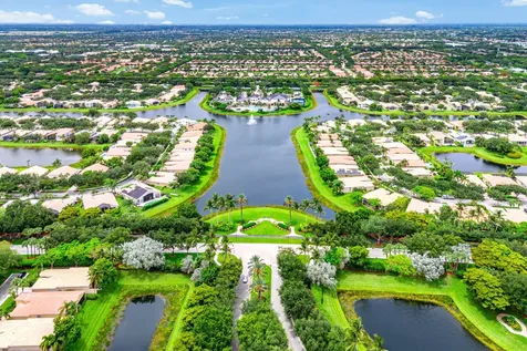 6968 Corning Circle Boynton Beach FL 33437