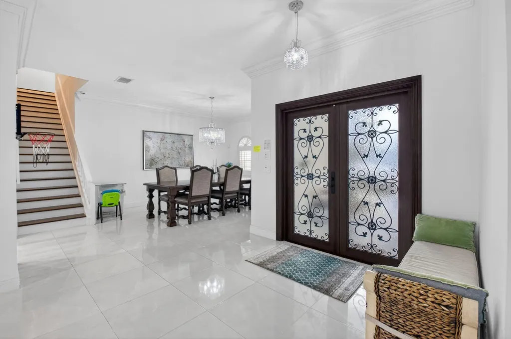1502 SW 5th Avenue Boca Raton FL 33432