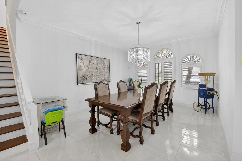 1502 SW 5th Avenue Boca Raton FL 33432