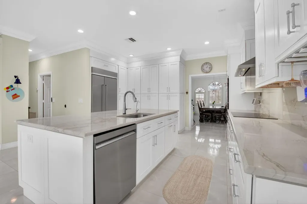 1502 SW 5th Avenue Boca Raton FL 33432