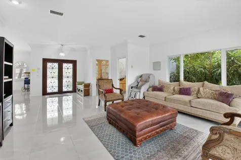 1502 SW 5th Avenue Boca Raton FL 33432