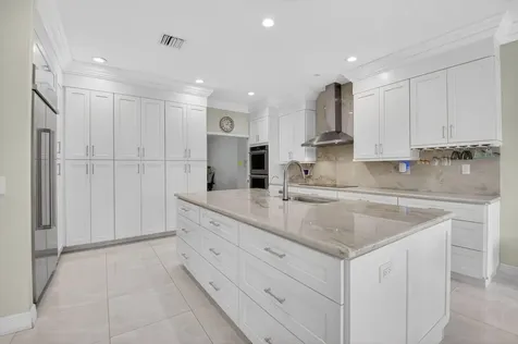 1502 SW 5th Avenue Boca Raton FL 33432