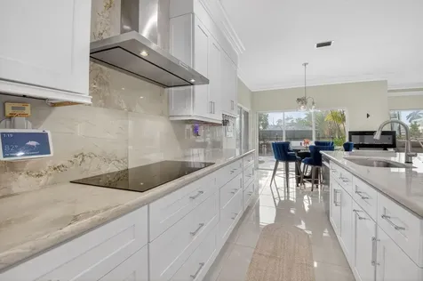 1502 SW 5th Avenue Boca Raton FL 33432