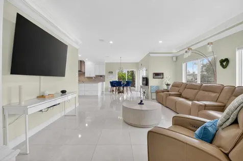 1502 SW 5th Avenue Boca Raton FL 33432