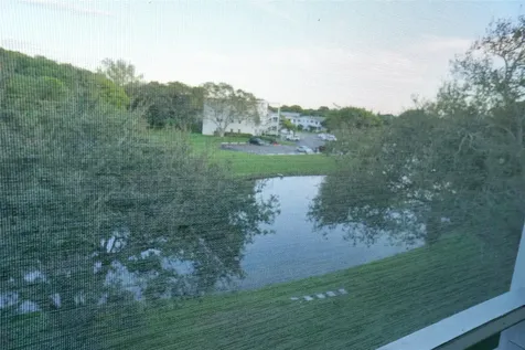 4029 Newport Deerfield Beach FL 33442