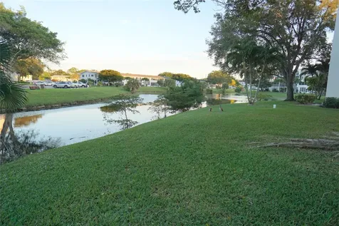 4029 Newport Deerfield Beach FL 33442