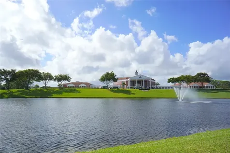 4029 Newport Deerfield Beach FL 33442