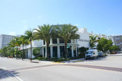 4029 Newport Deerfield Beach FL 33442