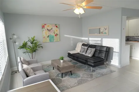 4029 Newport Deerfield Beach FL 33442