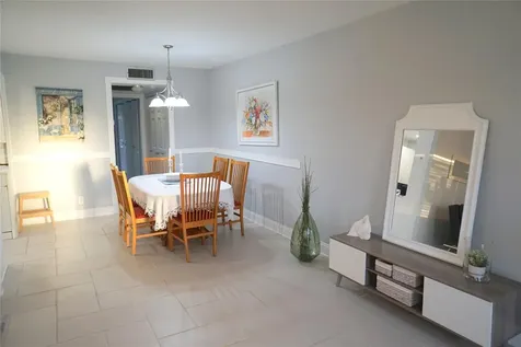 4029 Newport Deerfield Beach FL 33442