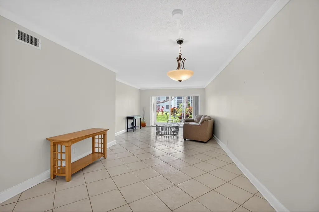 2640 SW 22nd Avenue Delray Beach FL 33445