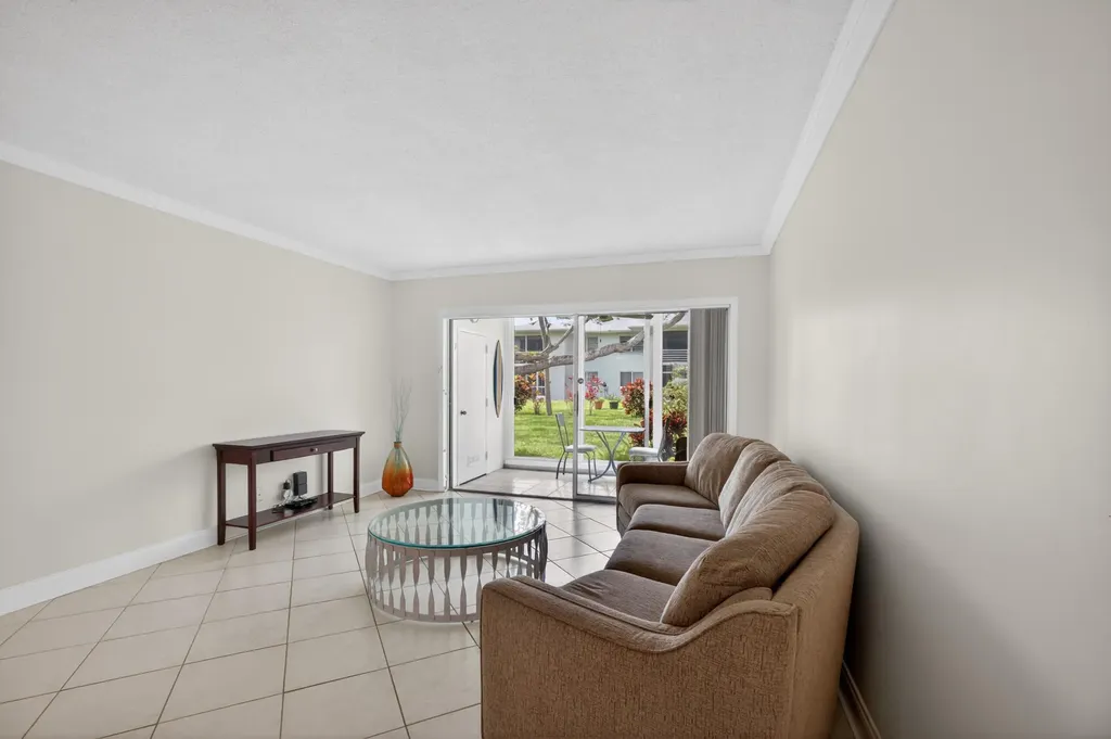 2640 SW 22nd Avenue Delray Beach FL 33445
