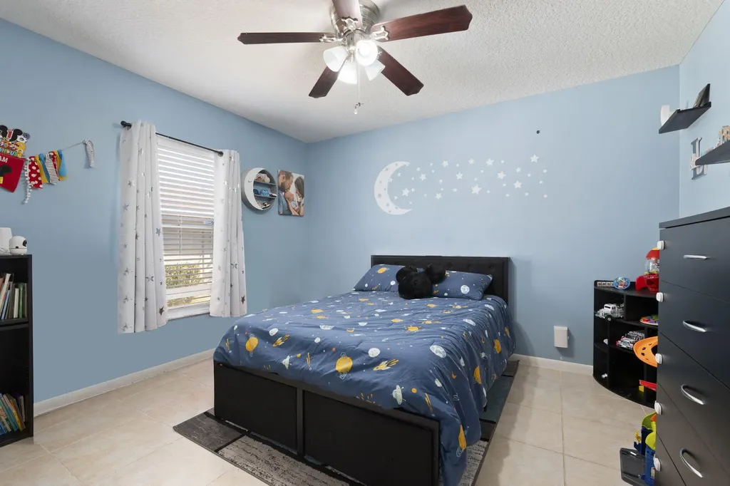 2044 SW Brevity Terrace Port St Lucie FL 34953