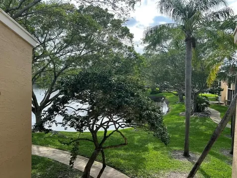 660 Cypress Club Way Deerfield Beach FL 33064