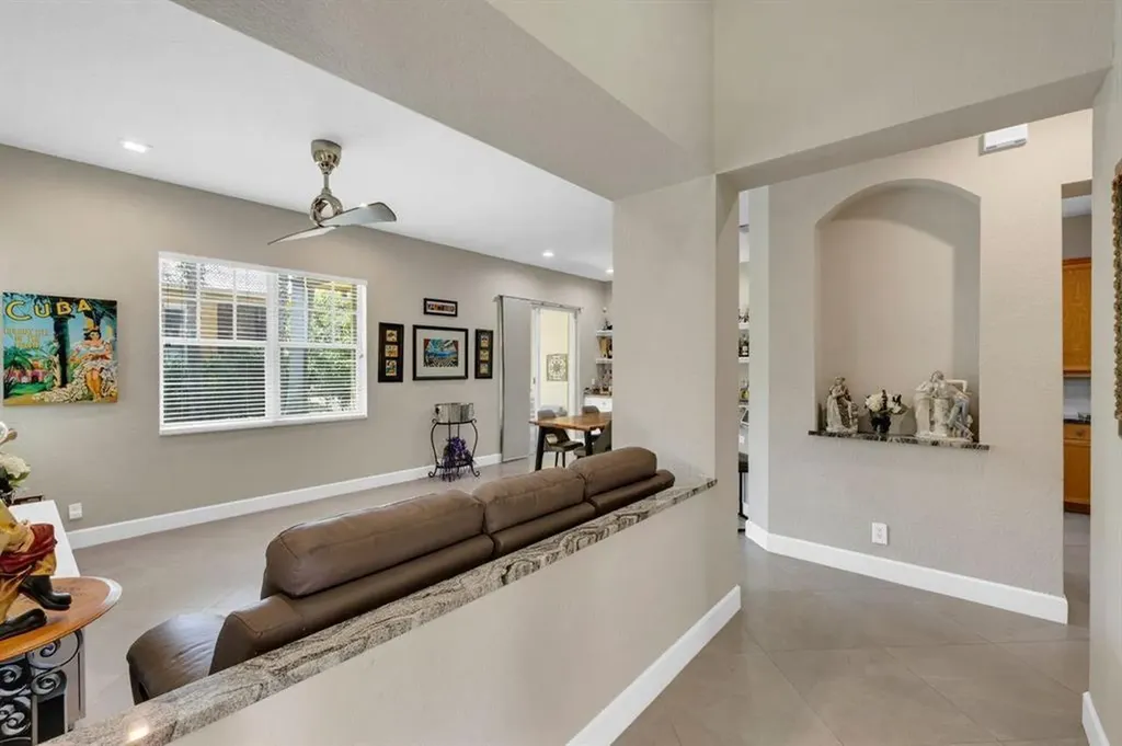 5812 NW 119th Terrace Coral Springs FL 33076