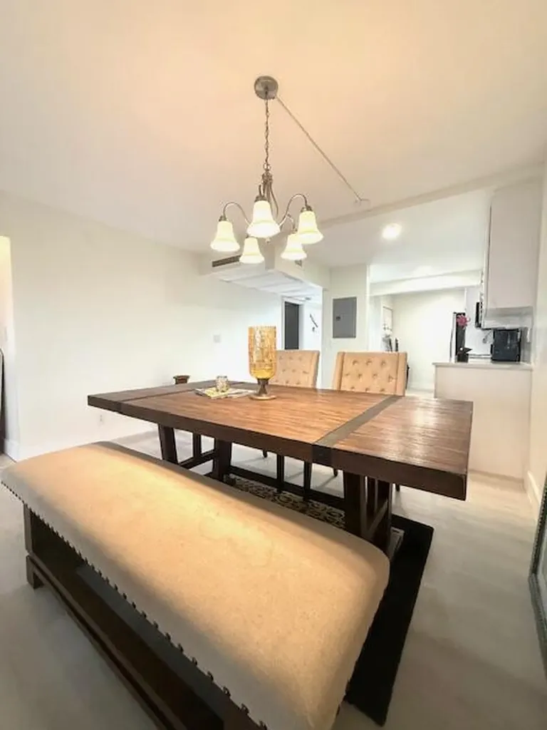 4 Royal Palm Way Boca Raton FL 33432