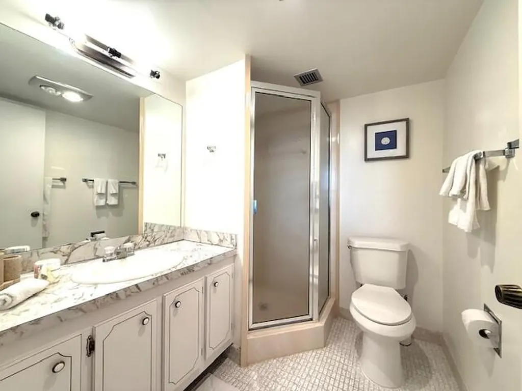 4 Royal Palm Way Boca Raton FL 33432