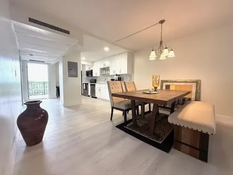 4 Royal Palm Way Boca Raton FL 33432