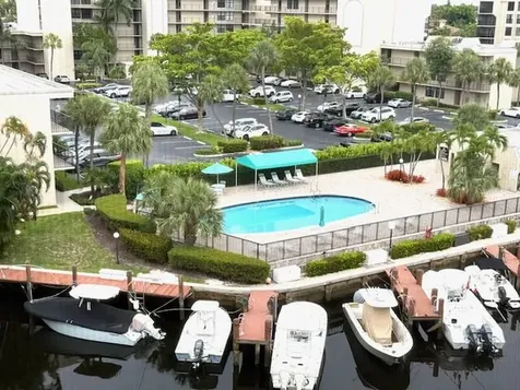 4 Royal Palm Way Boca Raton FL 33432