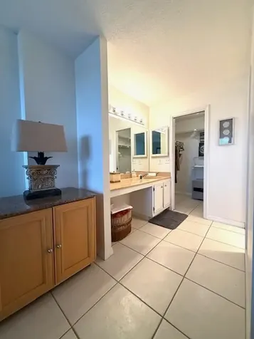 4 Royal Palm Way Boca Raton FL 33432
