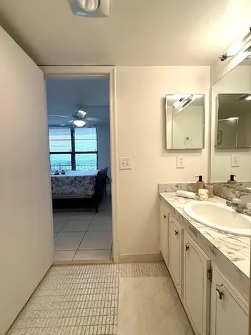 4 Royal Palm Way Boca Raton FL 33432