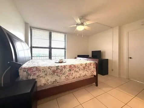 4 Royal Palm Way Boca Raton FL 33432