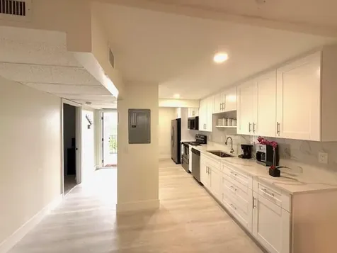 4 Royal Palm Way Boca Raton FL 33432