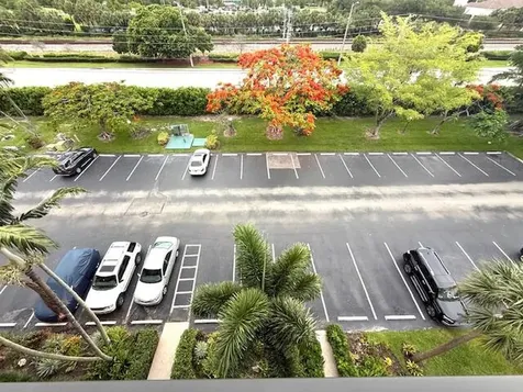 4 Royal Palm Way Boca Raton FL 33432