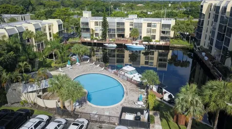 4 Royal Palm Way Boca Raton FL 33432