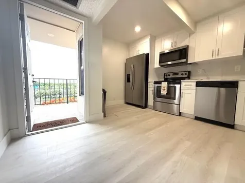 4 Royal Palm Way Boca Raton FL 33432