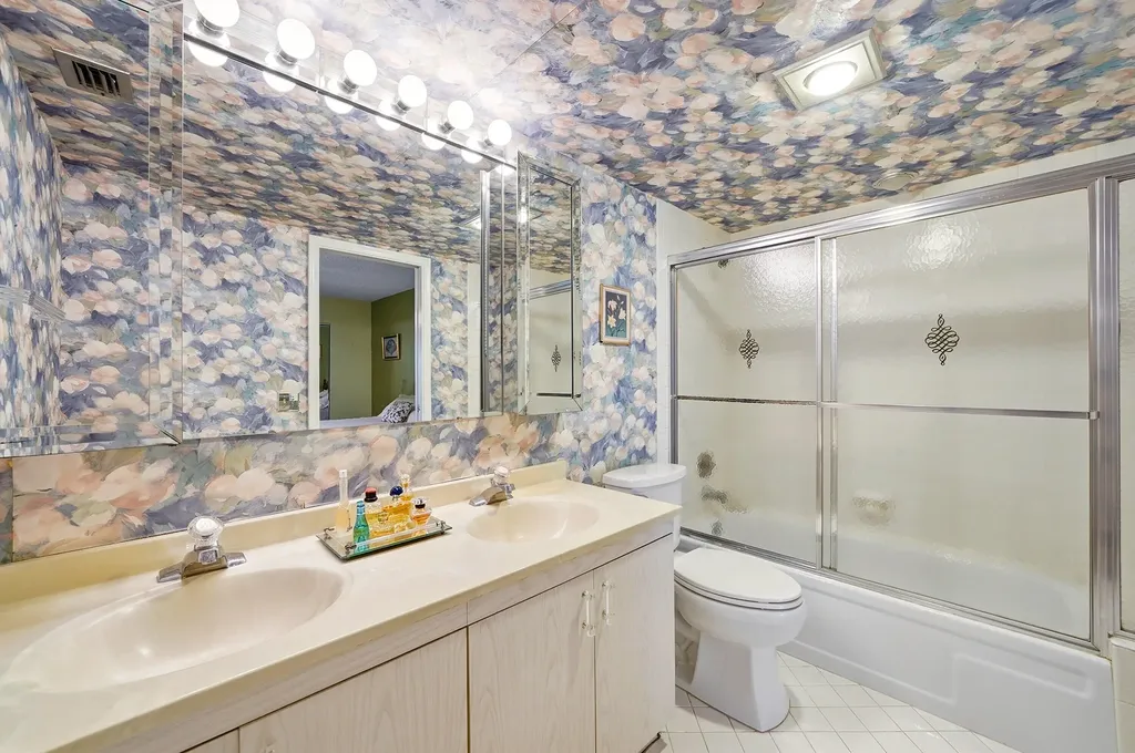 2302 Lucaya Lane Coconut Creek FL 33066