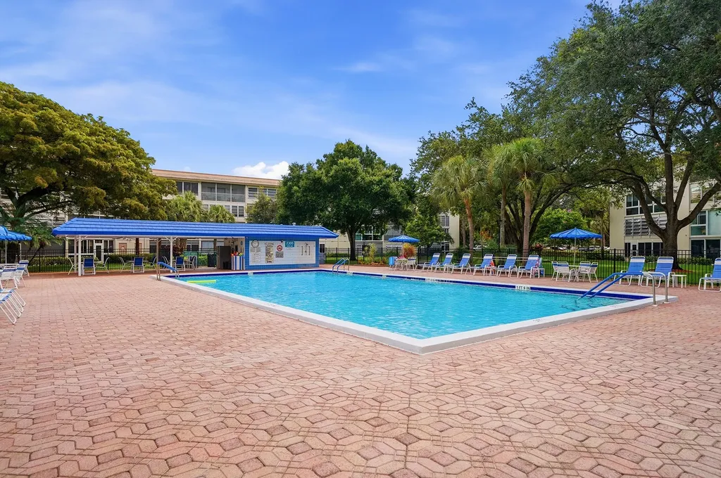 2302 Lucaya Lane Coconut Creek FL 33066