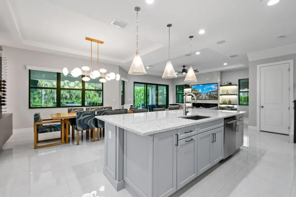 13418 Artisan Circle Palm Beach Gardens FL 33418