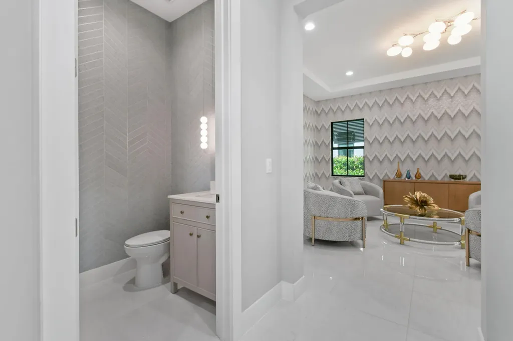13418 Artisan Circle Palm Beach Gardens FL 33418