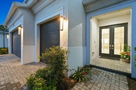 13418 Artisan Circle Palm Beach Gardens FL 33418