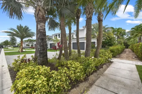 13418 Artisan Circle Palm Beach Gardens FL 33418